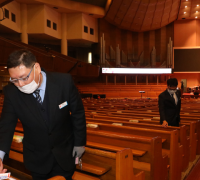 “공적 예배 회복” … 26일부터 현장예배 재개 확산
